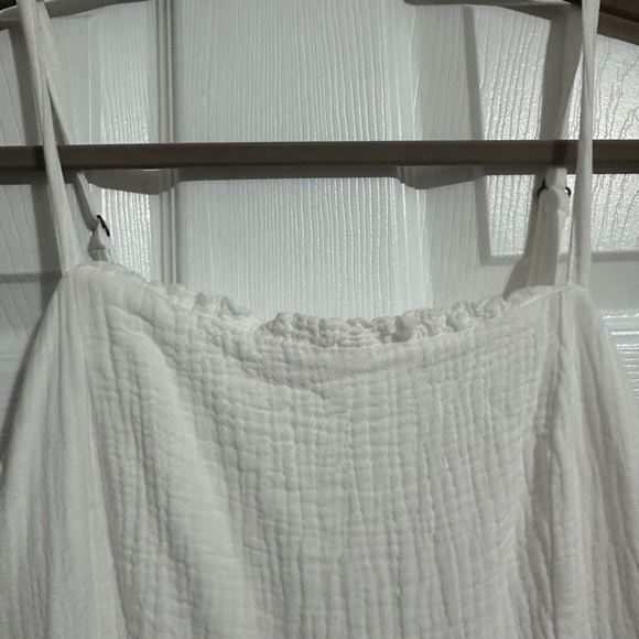 White spaghetti strap maxi dress - Picture 2 of 4